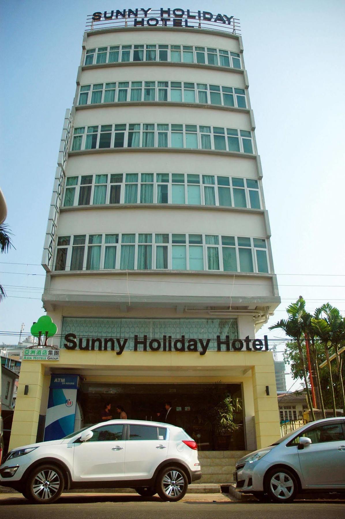 Sunny Hotel 3*